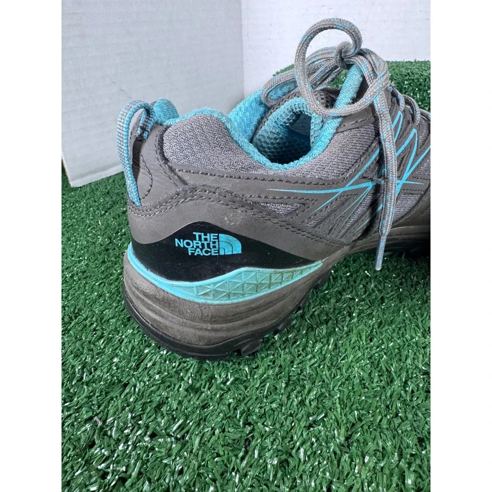 The North Face Hedgehog Gore Tex Women's Hiking Shoes Gray‎ Blue Vibram Size 9
